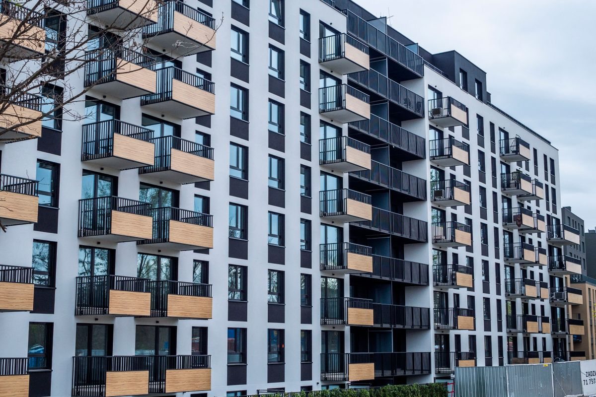 A modern multifamily apartment building